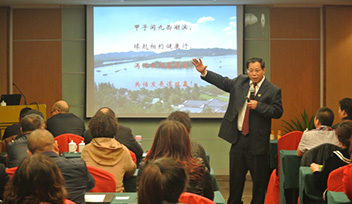 王先明博士參加李曼中國養(yǎng)豬大會(huì)